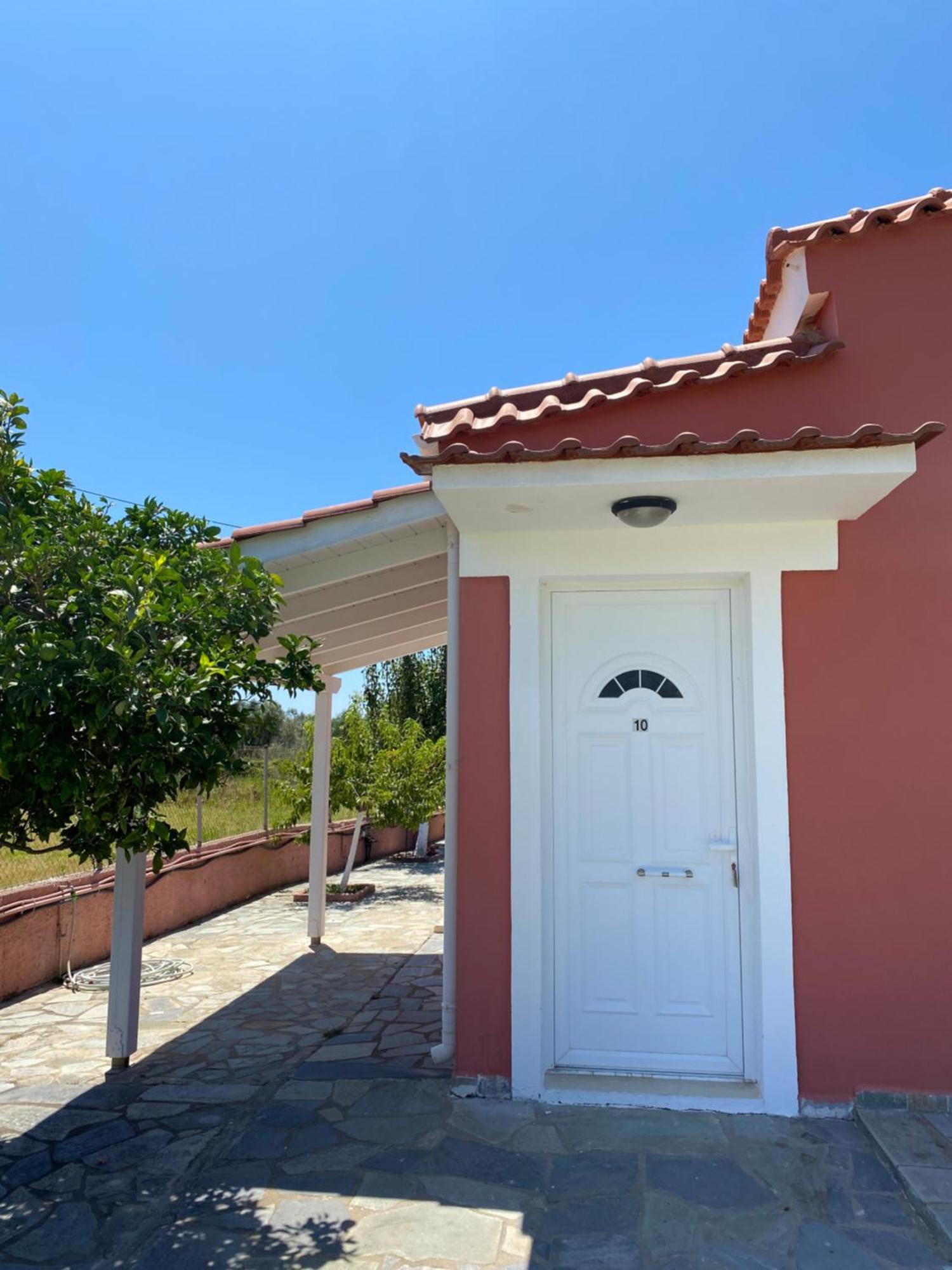 Paradise Studios Svoronata Bagian luar foto