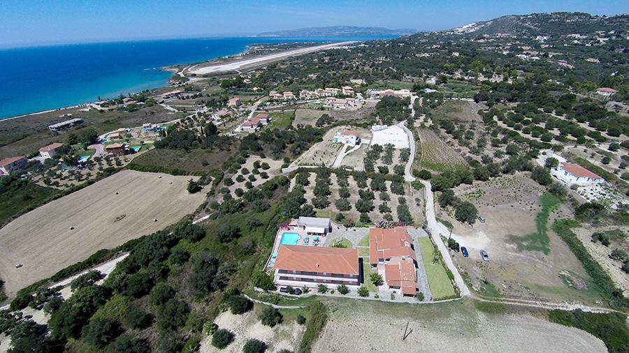 Paradise Studios Svoronata Bagian luar foto